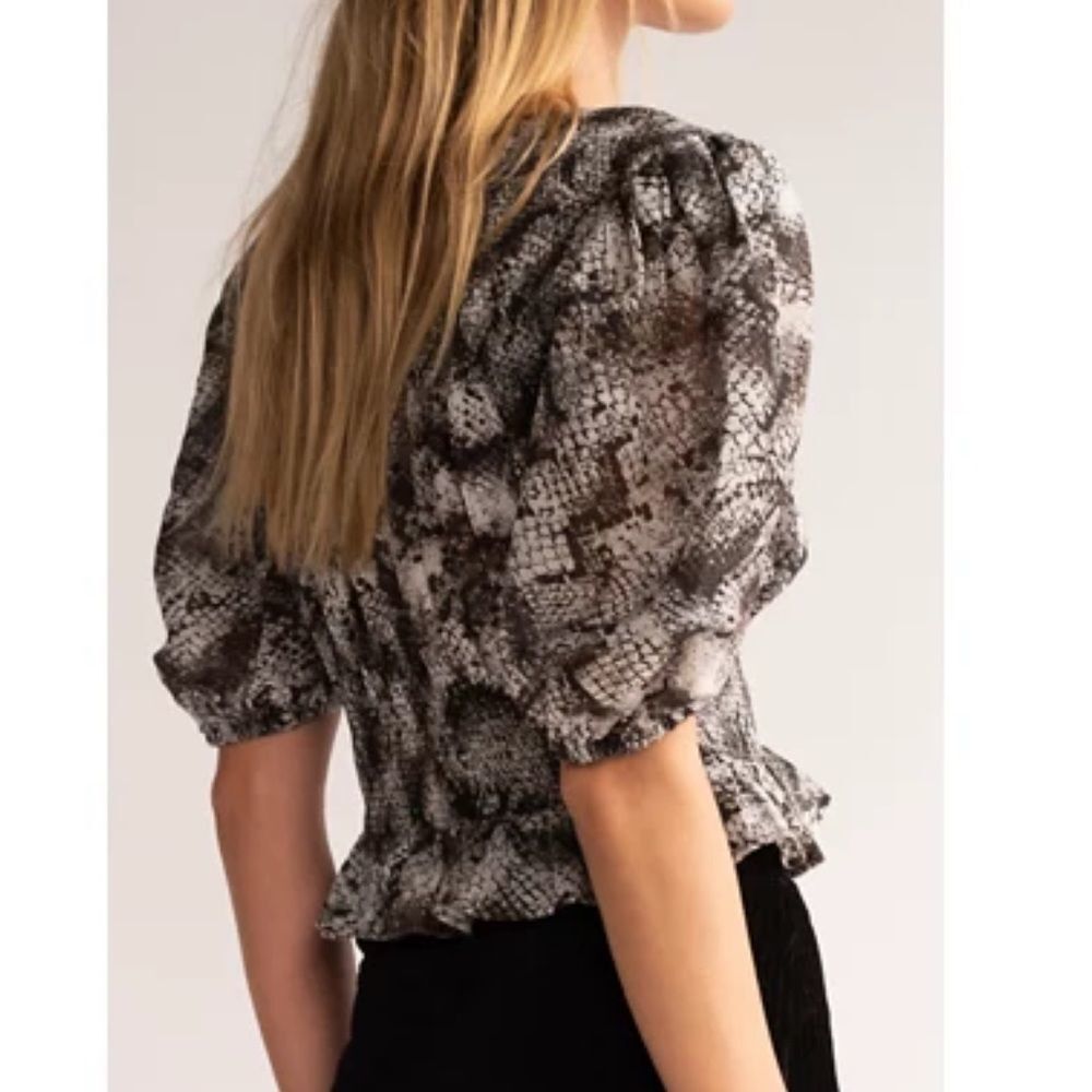 NWT Free People Xoxo Blouse in Gray & a few Brown Leopard